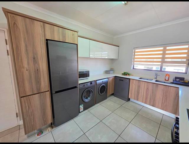 2 BEDROOM APARTMENT FOR SALE IN BLYDE RIVERWALK ESTATE